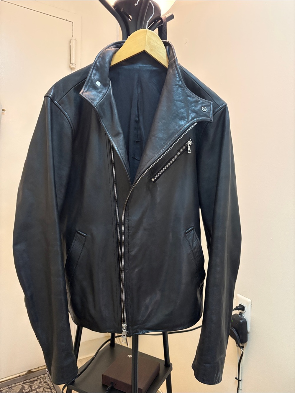 Vince Men's Black Leather Biker Jacket Size M